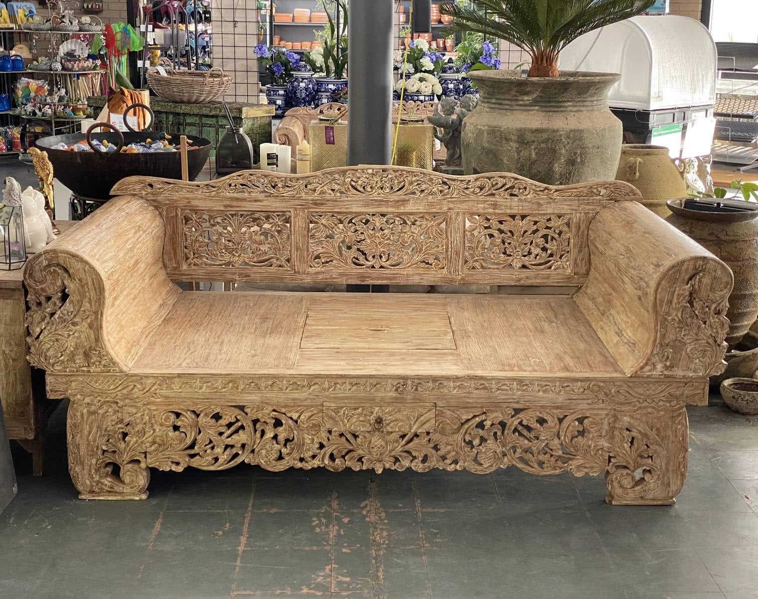 Teak Balinese Furniture Styles